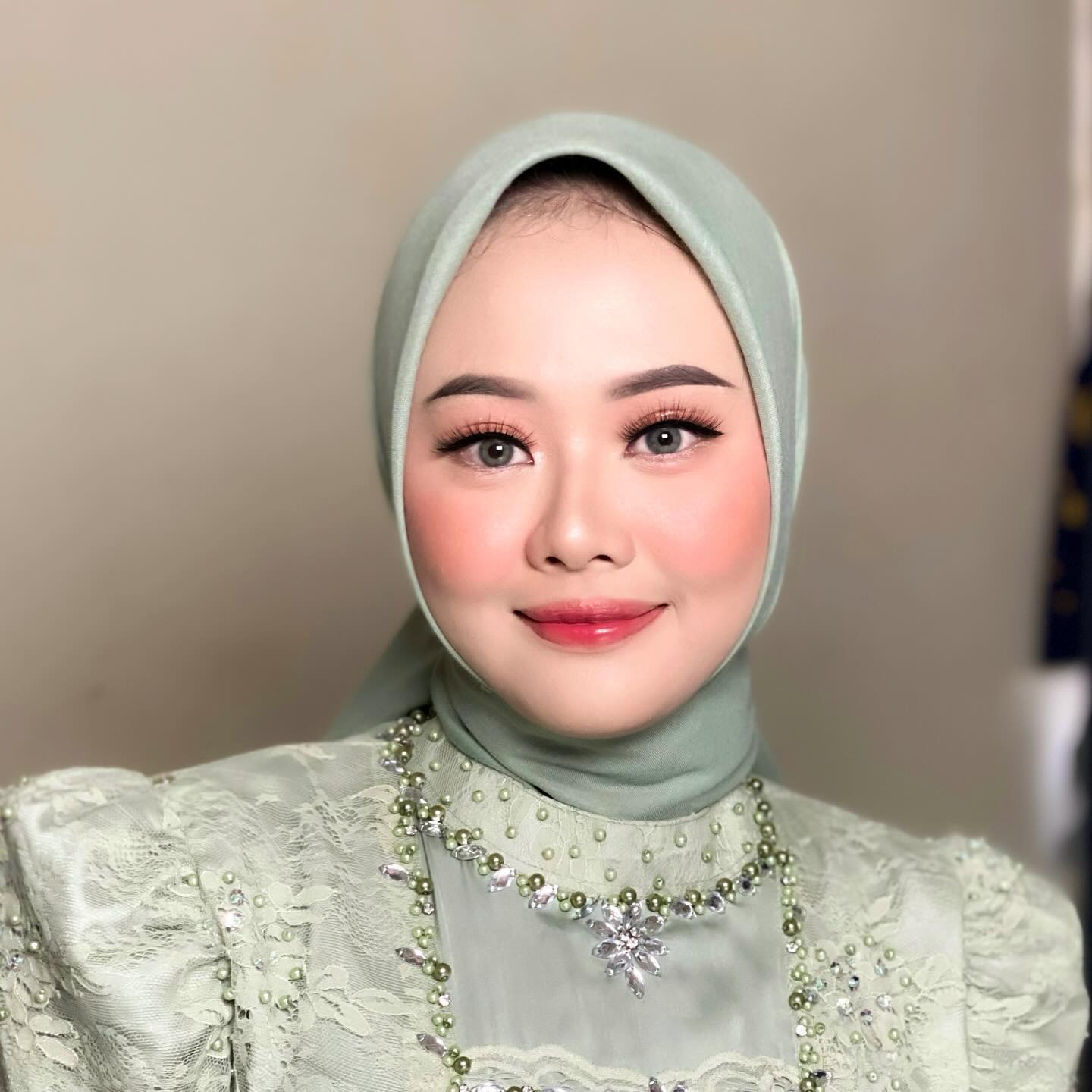 Soft Glam Signature